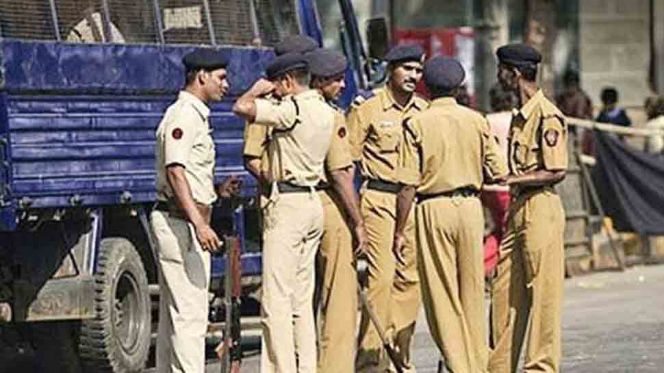 Seen at Mamata Banerjee&#039;s rally, Election Commission transfers Kolkata Police Commissioner Anuj Sharma