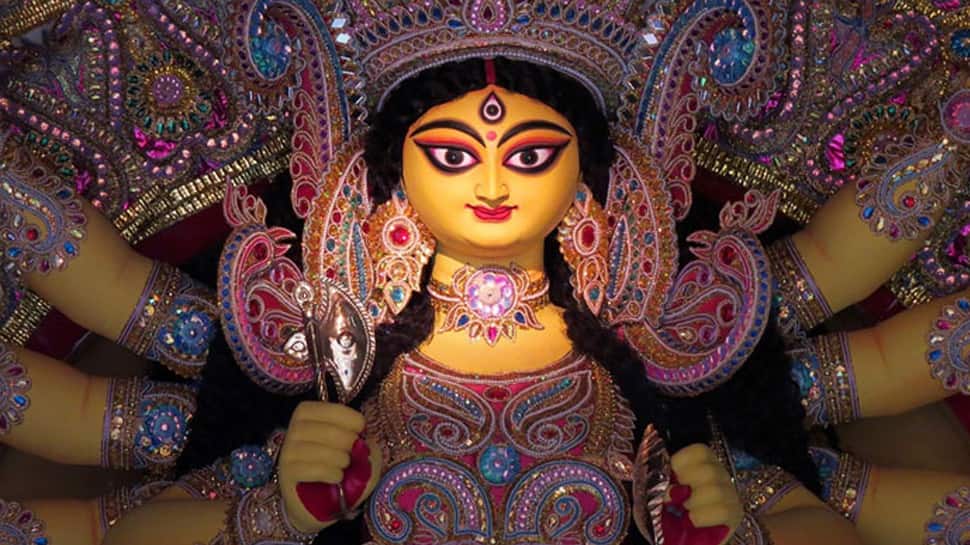 Chaitra Navratri 2019: Day 1 - Worship Goddess Shailputri for good fortune today 