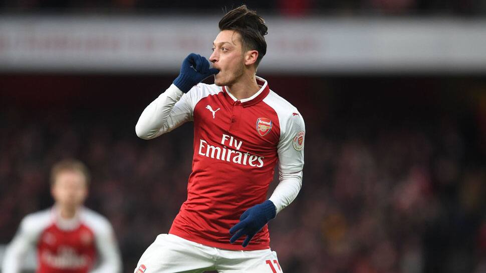 Arsenal&#039;s Mesut Ozil ready to start more away games, says Unai Emery