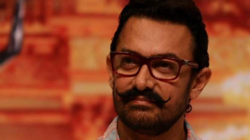 Aamir Khan runs into Chiranjeevi, calls him inspiration