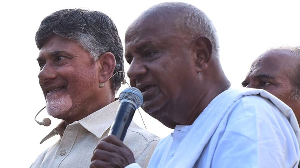 HD Deve Gowda pitches Chandrababu Naidu as opposition&#039;s PM face; Andhra CM junks suggestion