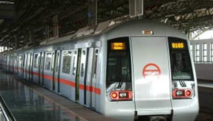 Man commits suicide by jumping in front of Delhi metro train