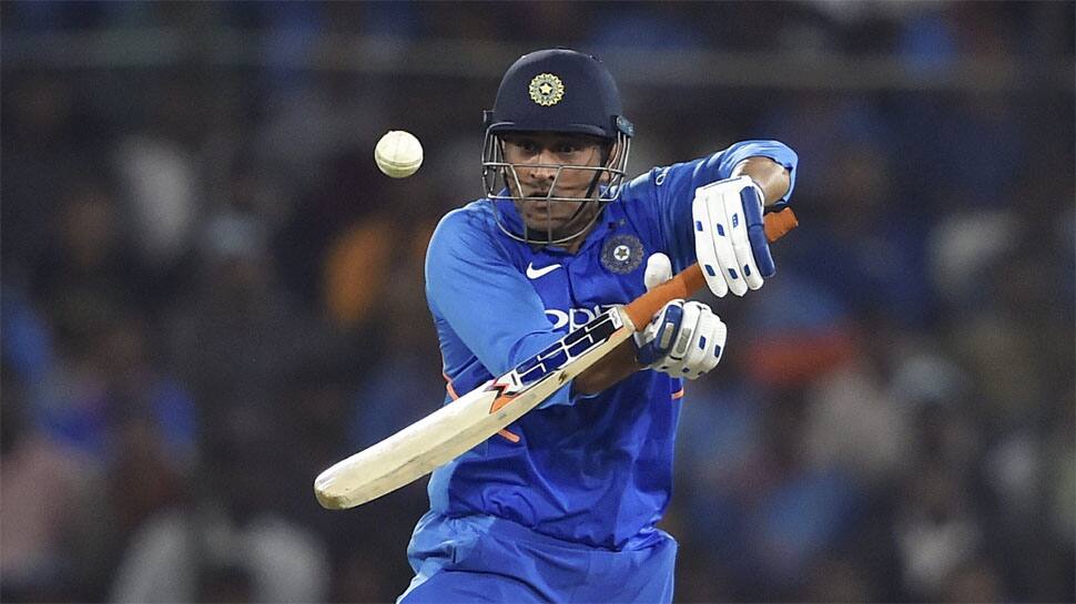 It was bizarre, unbelievable; MS Dhoni set wrong example: Former cricketers