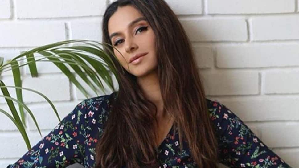 Web doesn&#039;t focus alone on hero or heroine: Shibani Dandekar