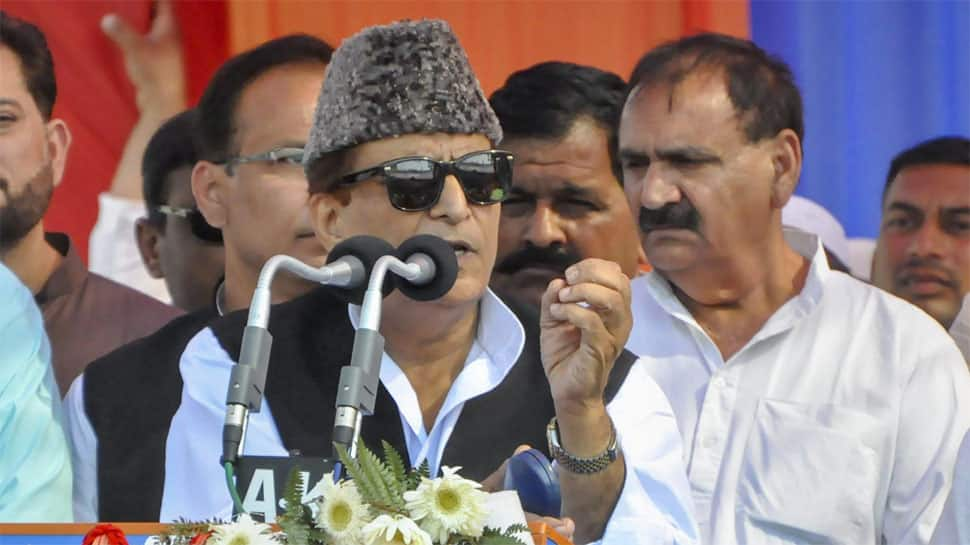 SP leader Azam Khan burst into tears at UP rally, says being treated like terrorist