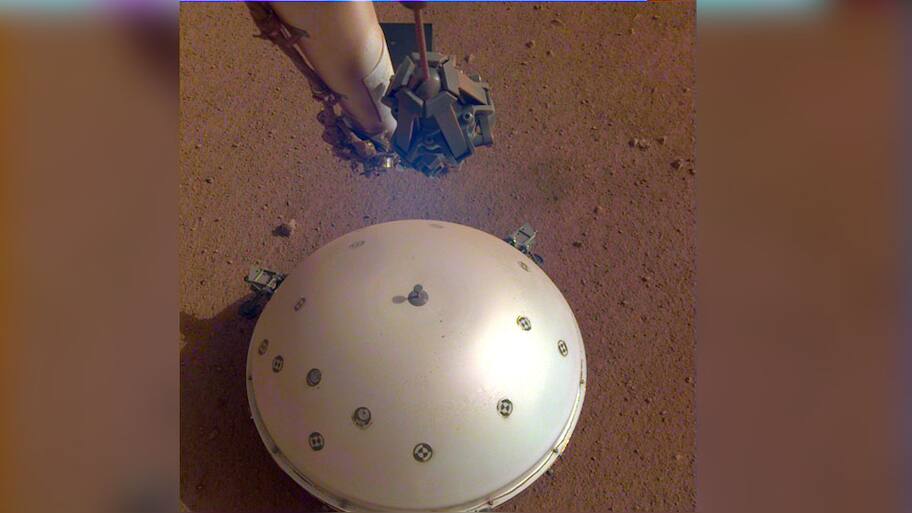 Marsquake! NASA`s InSight detects first-ever seismological tremor on ...