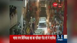 PM Modi to reach Dashashwamedh Ghat shortly for 'Ganga Aarti'