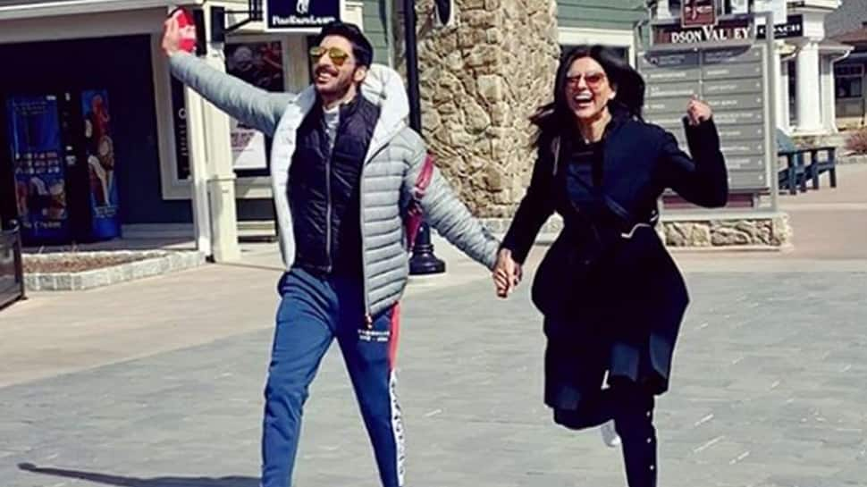 This pic of Sushmita Sen and Rohman Shawl from New York is unmissable!