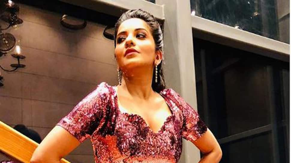 Monalisa oozes oomph in this blingy outfit-See pic