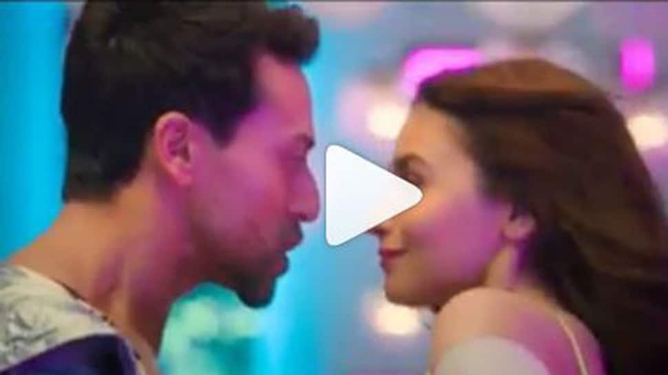 Alia Bhatt shares a teaser of her &#039;Hook up&#039; song with Tiger Shroff-Watch