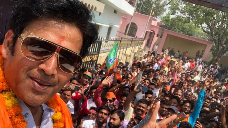 Bhojpuri film star Ravi Kishan banking on his stardom and Yogi Adityanath to win from Gorakhpur