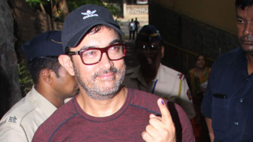 Bollywood celebrities vote in Maharashtra