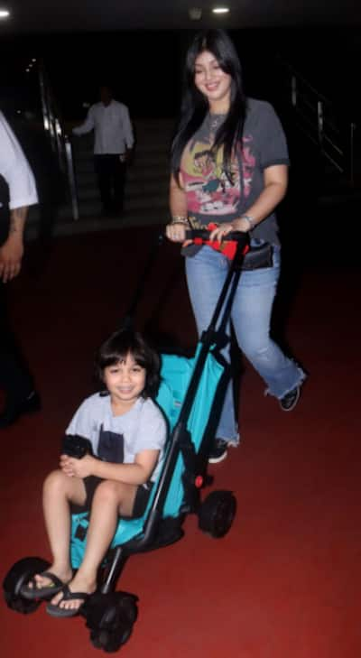 Ayesha Takia and son Mikail at the airport