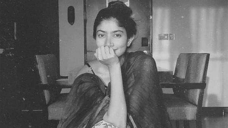 Sai Pallavi to go de-glam for Virata Parvam 1992