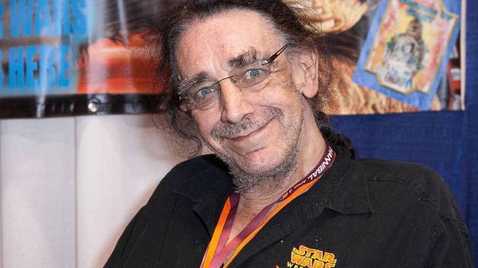 &#039;Star Wars&#039; actor Peter Mayhew dies at 74