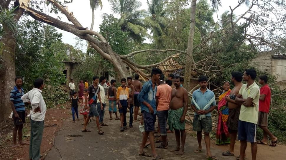 Cyclone Fani to &#039;weaken further&#039; in next 6 hours, lay centred over Bangladesh: IMD