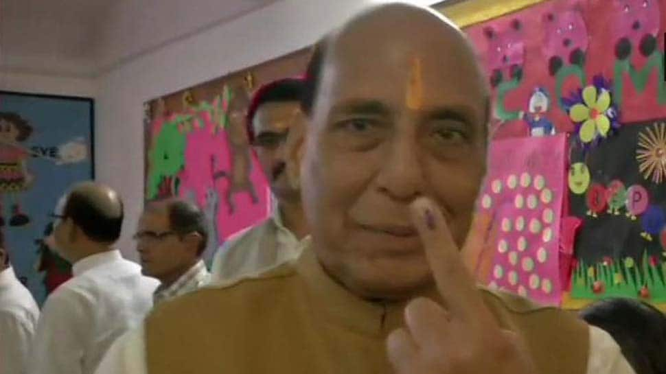 Can&#039;t predict anything, I leave the decision to voters in Lucknow: Rajnath Singh