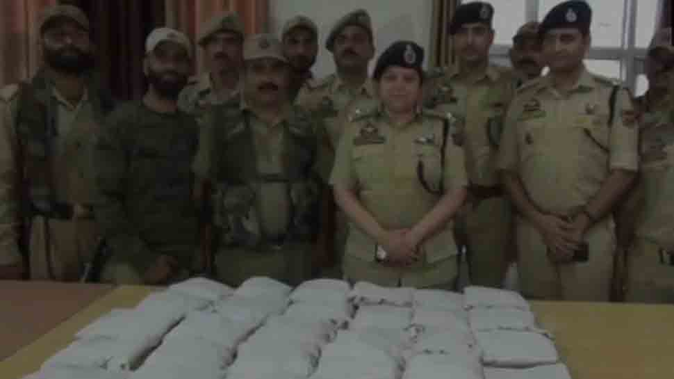 30 kg heroin seized from Hotel Chinar in Jammu and Kashmir&#039;s Ramban