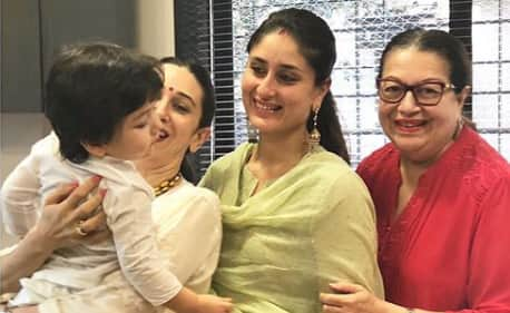 This picture of Taimur Ali Khan with his &#039;strong moms&#039; is adorable beyond words!