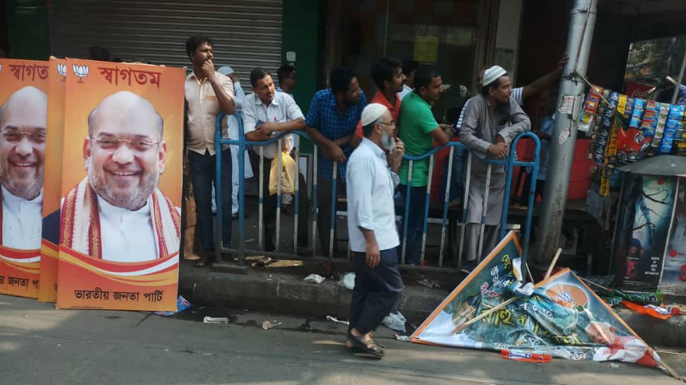 BJP posters removed in Kolkata ahead of Amit Shah&#039;s roadshow