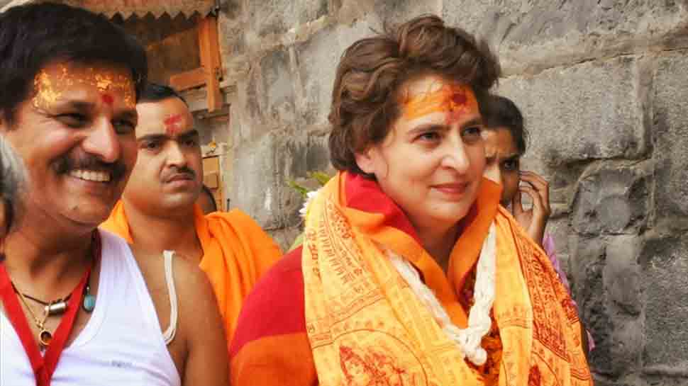 Priyanka Gandhi Vadra shown 1984 anti-Sikh riots posters at Pathankot roadshow