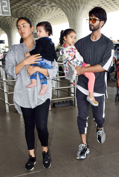 Shahid Kapoor with family