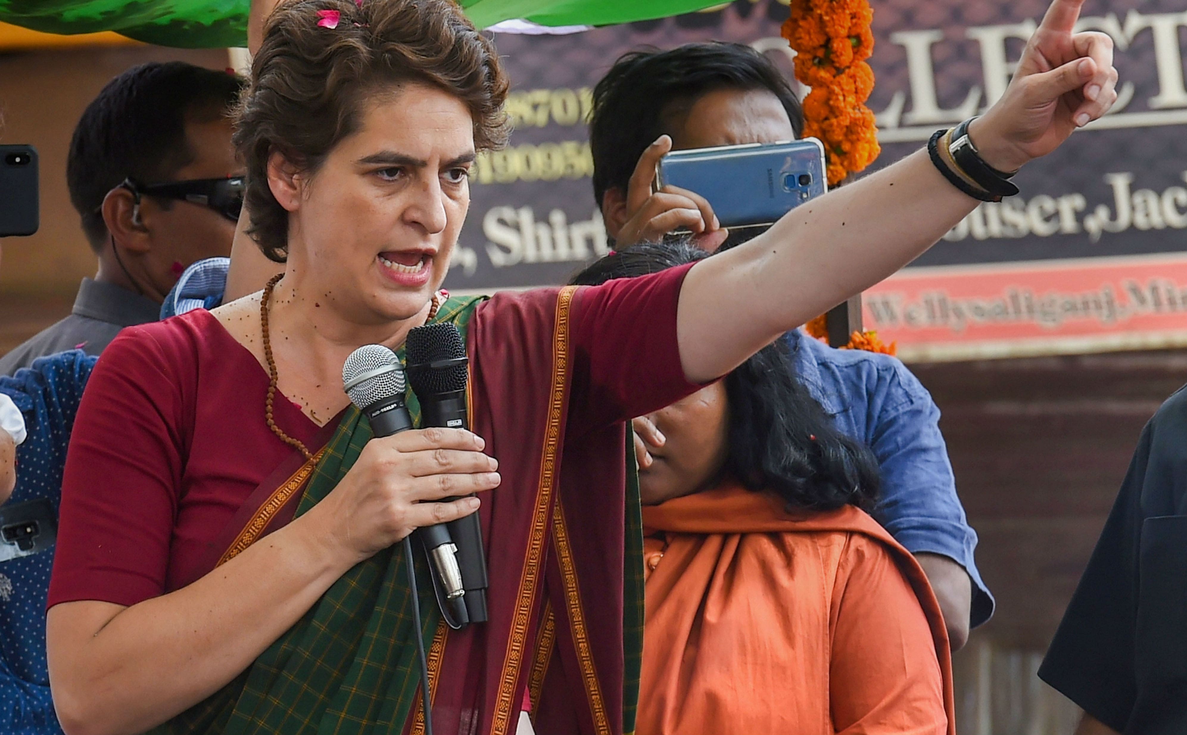 Amitabh Bachchan would&#039;ve been better choice for PM than Narendra Modi: Priyanka Gandhi