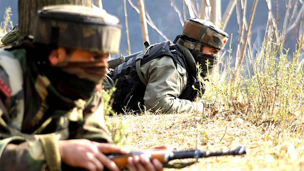 Terrorists shoot down PDP worker in Jammu and Kashmir&#039;s Kulgam