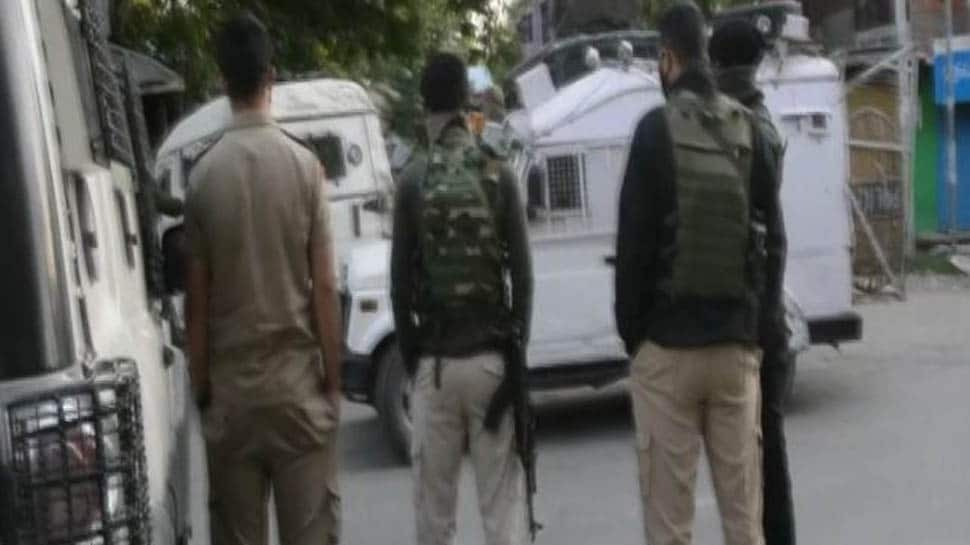 Two terrorists killed in encounter with security forces in Jammu and Kashmir&#039;s Kulgam