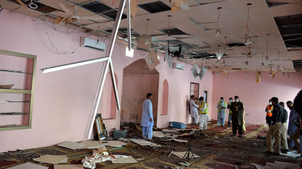 3 killed, 28 injured as blast rocks mosque in Pakistan