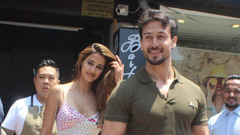 Disha Patani, Tiger Shroff enjoy Sunday brunch in Bandra—Pics