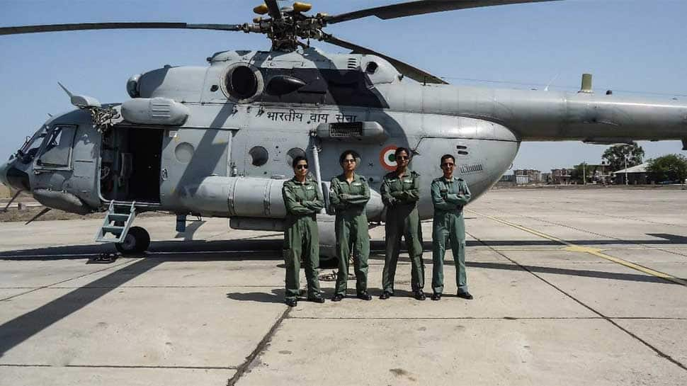 India&#039;s first &#039;all women crew&#039; flies medium lift Mi-17 V5 chopper, creates history