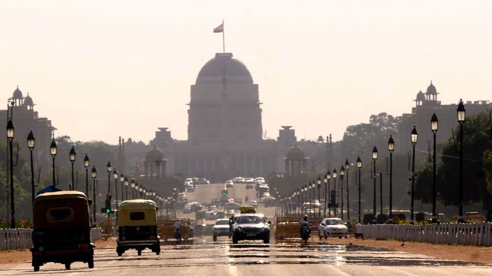 Heat wave to intensify in Delhi, likely to touch 45 degrees Celsius