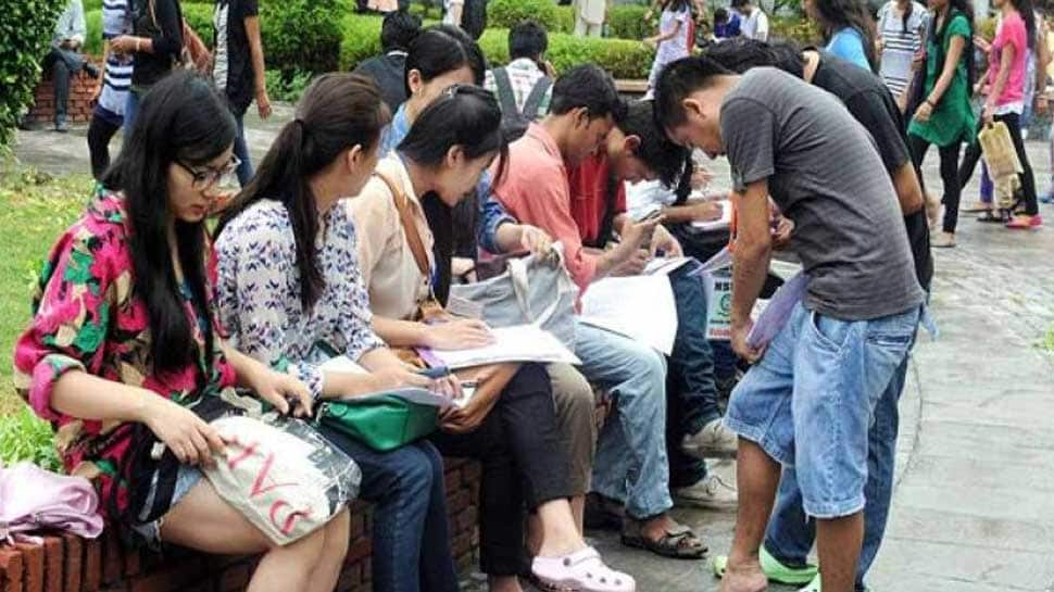 Online registration for undergraduate courses of DU to begin from 8 pm