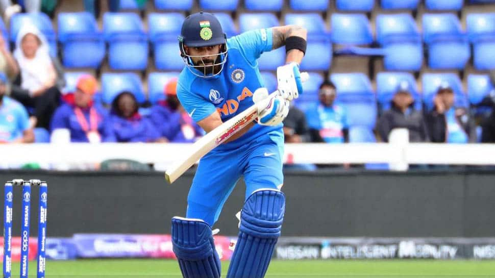 Injury scare for India as Virat Kohli hurts thumb in training