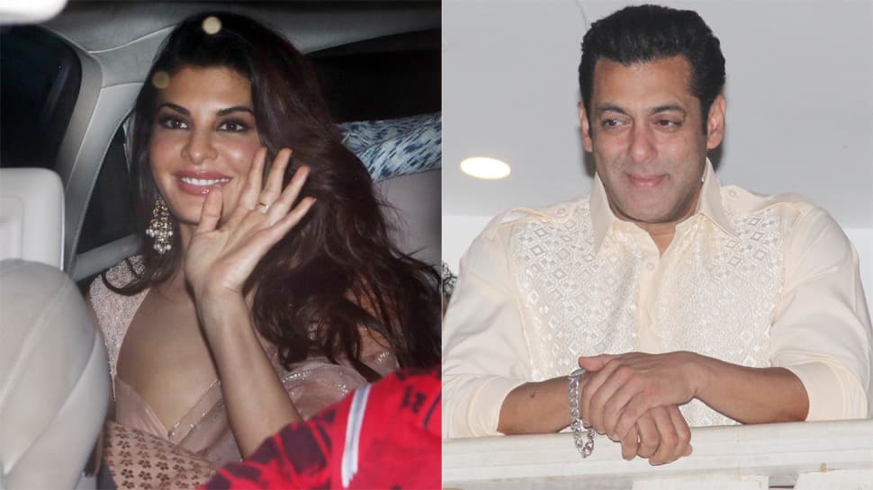 Jacqueline Fernandez looks majestic in peach as she joins Salman Khan for party Jacqueline Fernandez looks majestic in peach as she joins Salman Khan for party