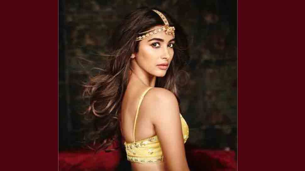 Pooja Hegde to play leading lady in Valmiki; pre-teaser to be out soon