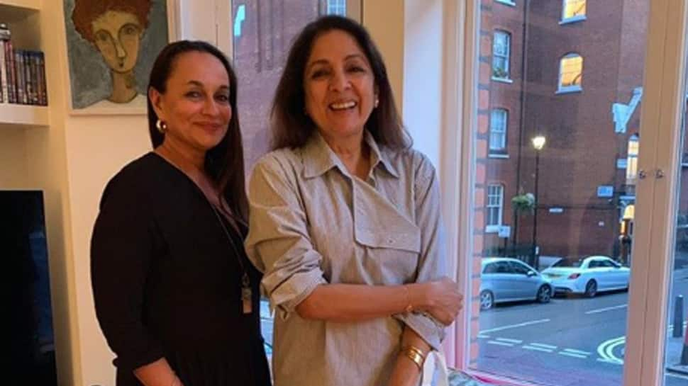 Neena Gupta, Soni Razdan are in &#039;London mood&#039;