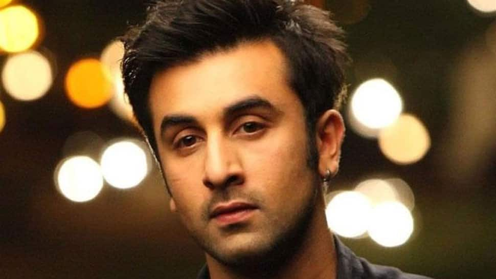 Ranbir Kapoor&#039;s fan treats him like God, actor gets trolled