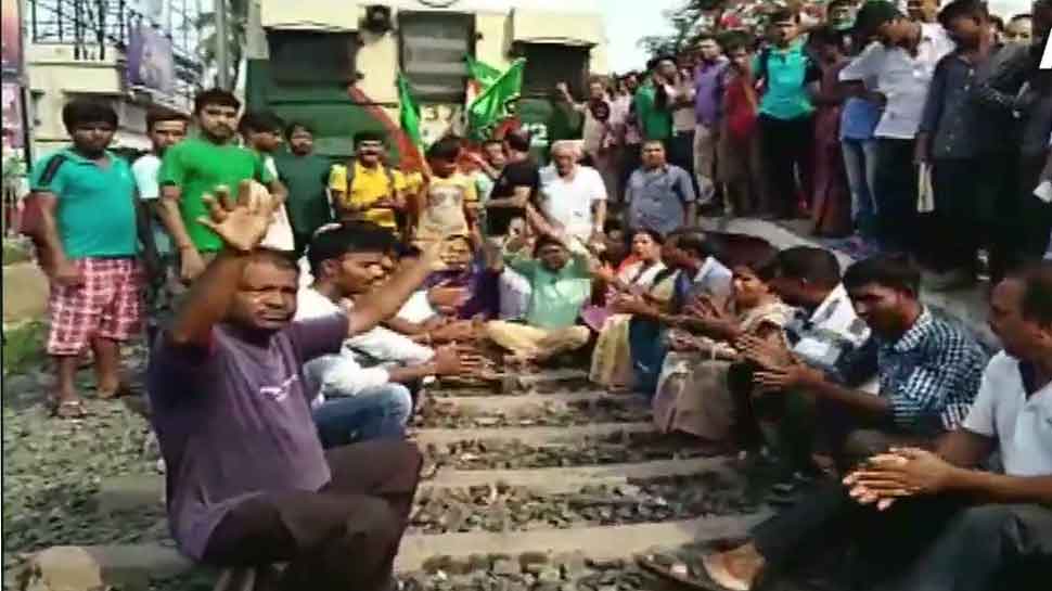 BJP&#039;s 12-hour bandh in Basirhat, live updates: Saffron party workers demand justice