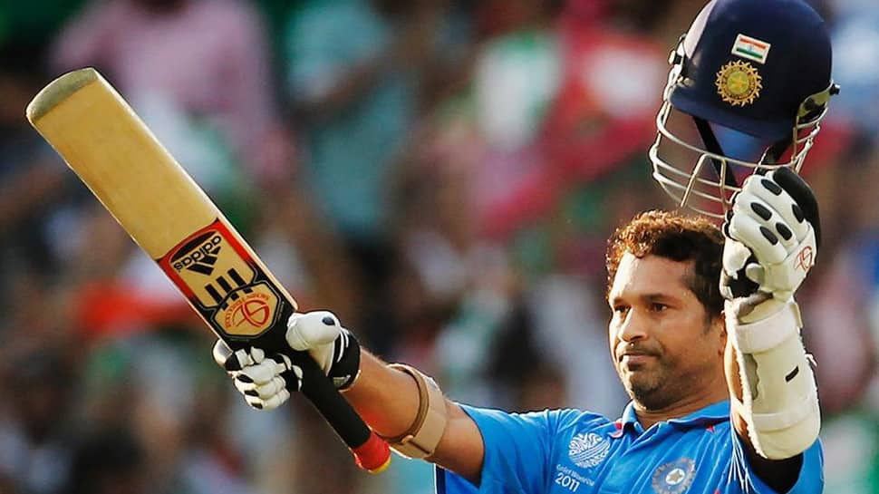 SachinTendulkar sues Australian bat maker for over $ 2 million for using his photo 