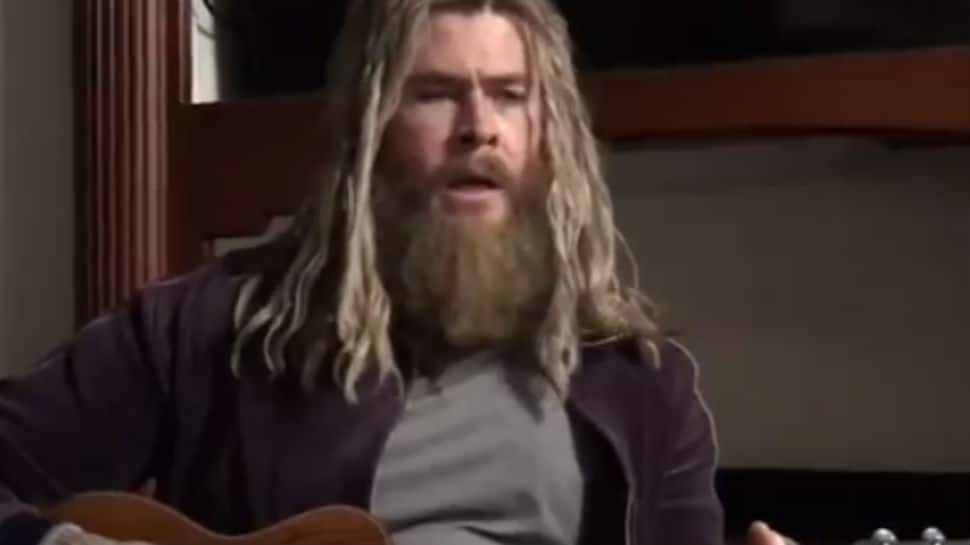 Chris Hemsworth as fat, depressed Thor sings &#039;the saddest song in the world&#039;