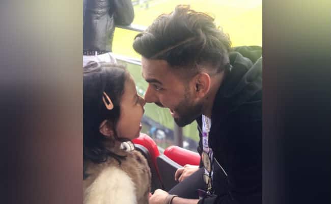 How MS Dhoni&#039;s daughter Ziva kept Rishabh Pant entertained during India vs Pakistan clash at Old Trafford - Watch
