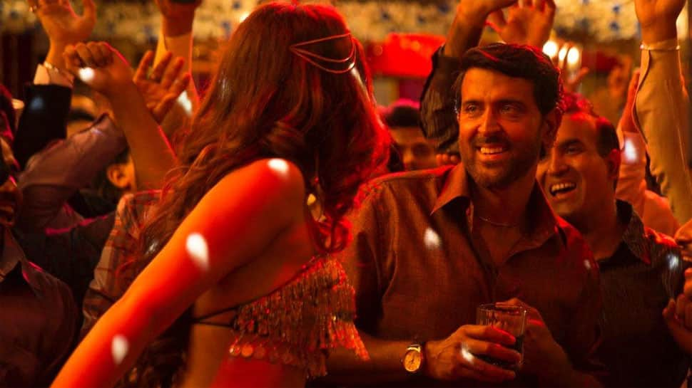 Super 30: Hrithik Roshan&#039;s &#039;Paisa&#039; song is all about money—Watch