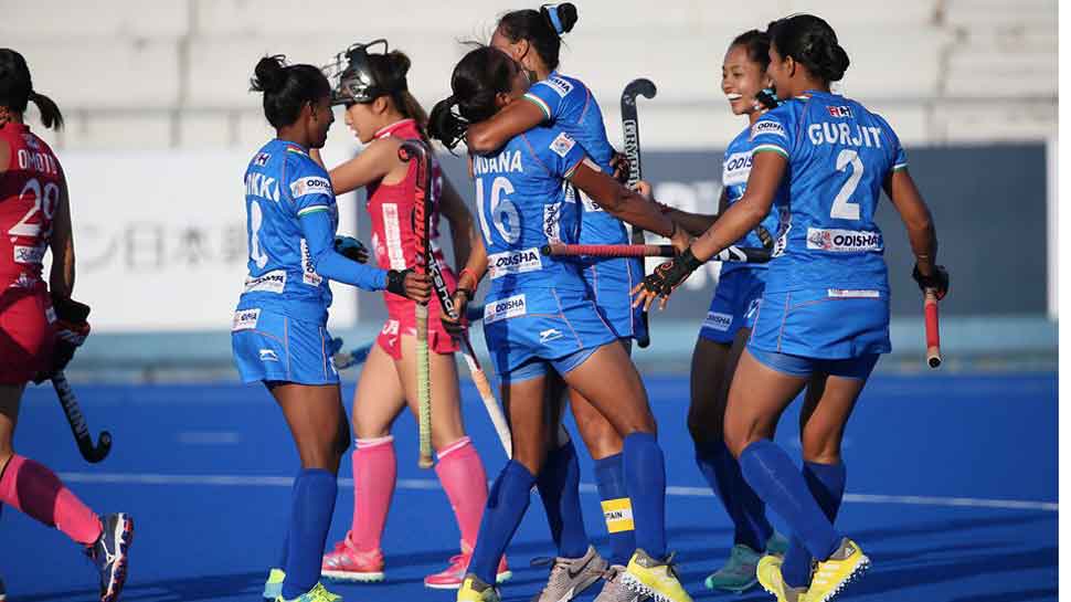 PM Narendra Modi congratulates Indian hockey eves on winning FIH Series Finals