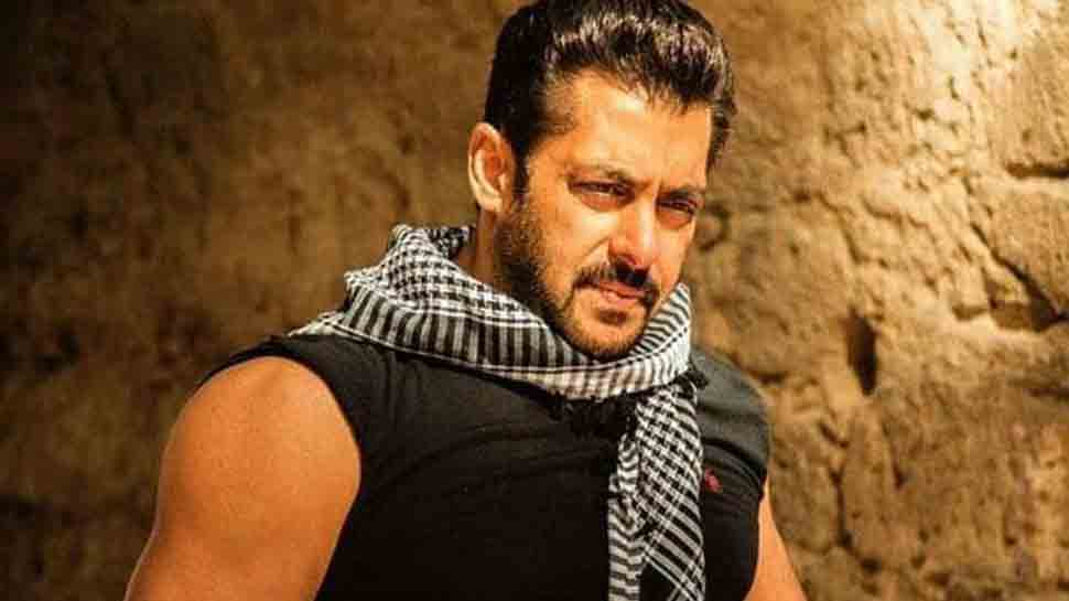 Salman Khan starts sharing personal life on social media | People ...