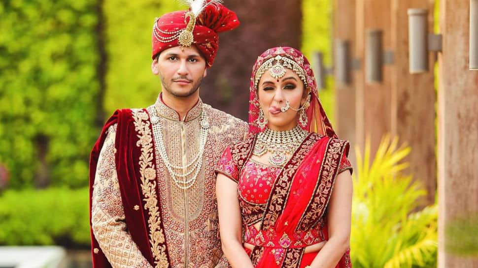 Actress Aarti Chabria marries Visharad Beedassy in Mumbai - First pics here