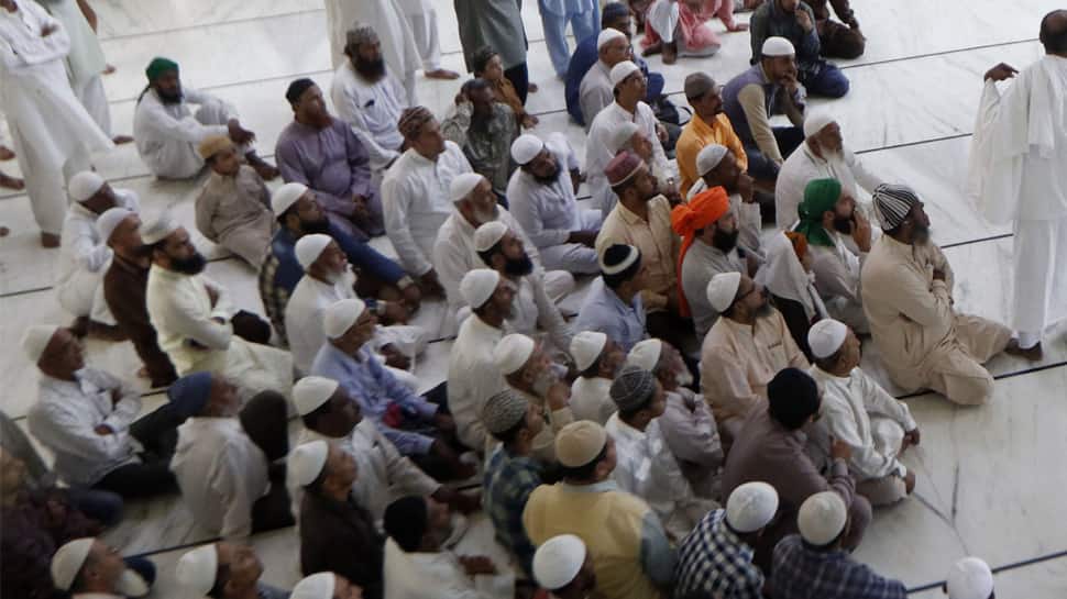 Two lakh Indian Muslims will go to Haj without subsidy this year: Mukhtar Abbas Naqvi