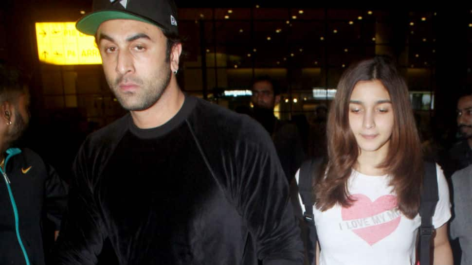 Ranbir Kapoor and Alia Bhatt return to India after New York vacation - Pics 