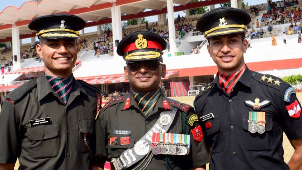 Indian Army Officers Abhimanyu and Abhinav Ganachari: How Brothers in Life  became Brothers in Arms | India News | Zee News